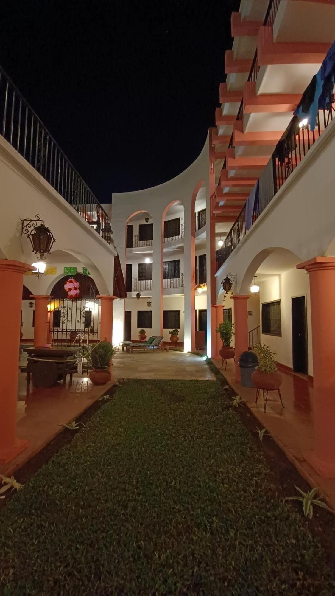 Hotel Zaci Valladolid  Exteriér fotografie